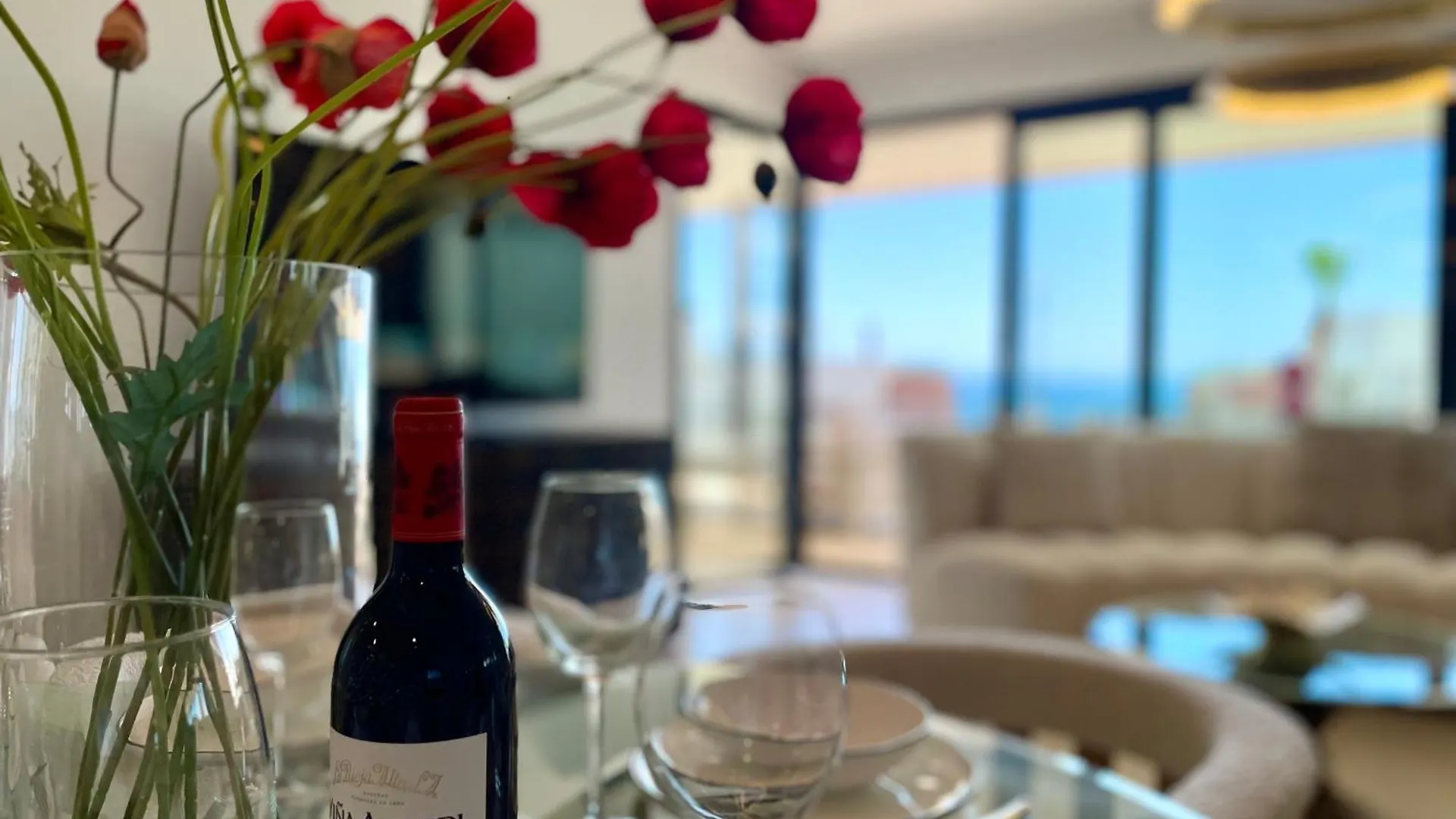 Upscale 3 Bedroom Apartment 300M From The Beach Fuengirola