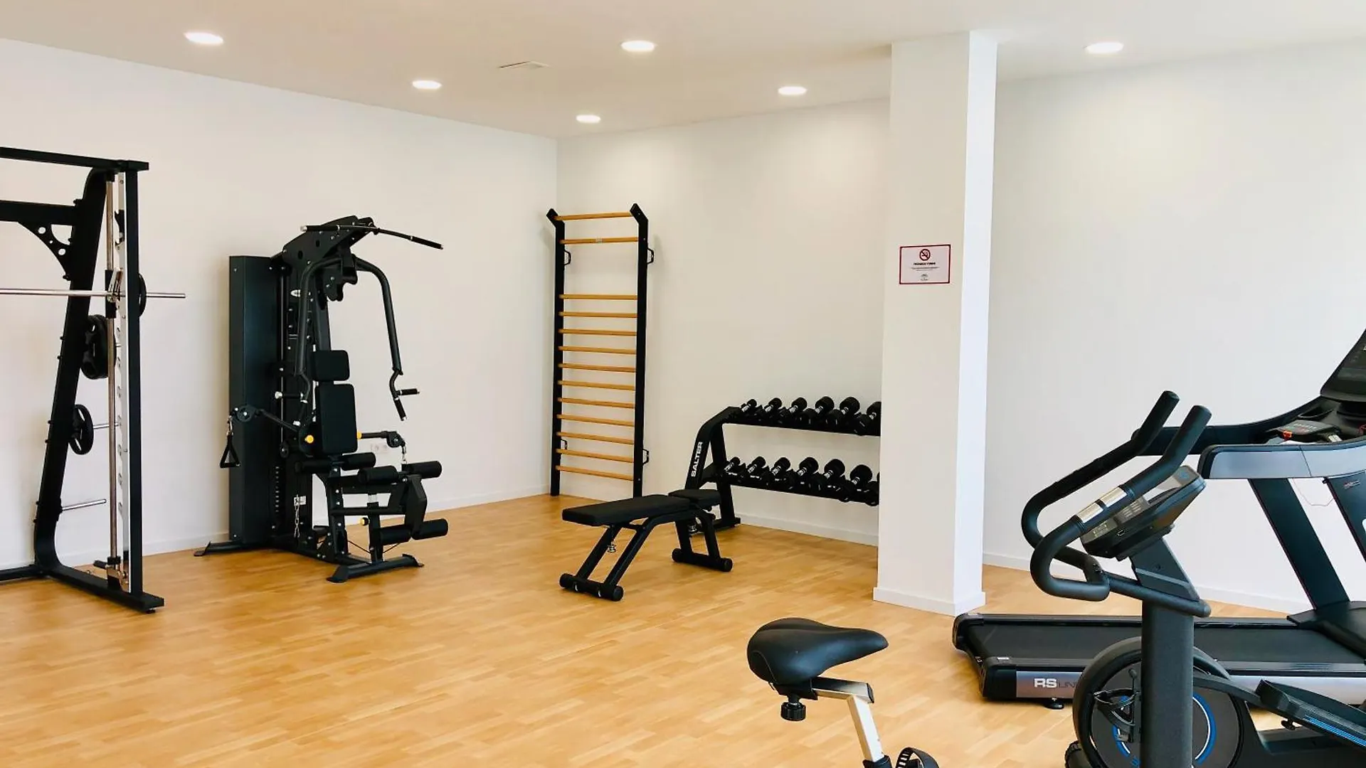 Upscale 3 Bedroom Apartment 300M From The Beach Fuengirola 0*,