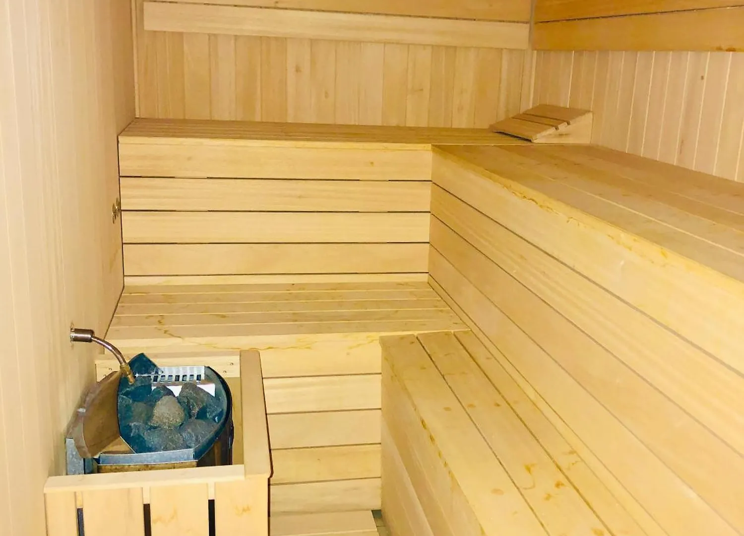 Upscale 3 Bedroom Apartment 300M From The Beach フエンヒロラ 0*,